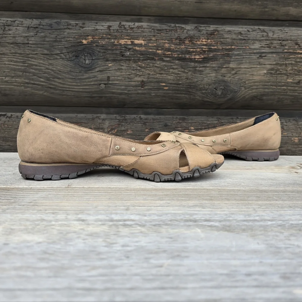 Skechers Bikers Y2K Boho Minimalist Nubuck Studded Peep Toe Comfort Flats 9.5M